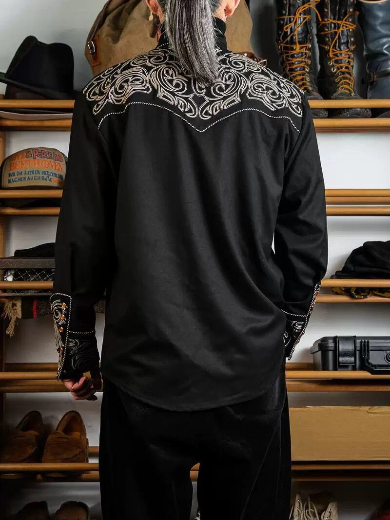 ウエスタンシャツ スナップ 刺繍ヨーク 黒 コットン