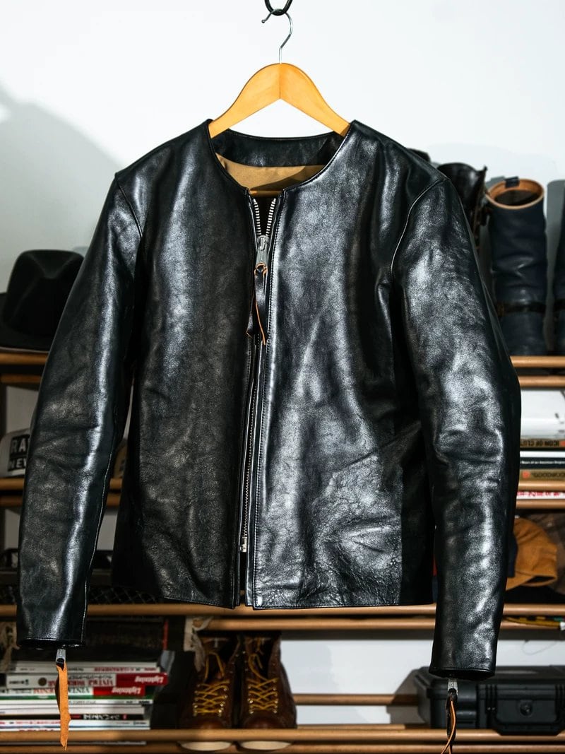 Café Racer Crew Neck — Tea-Core, 1960s Horsehide