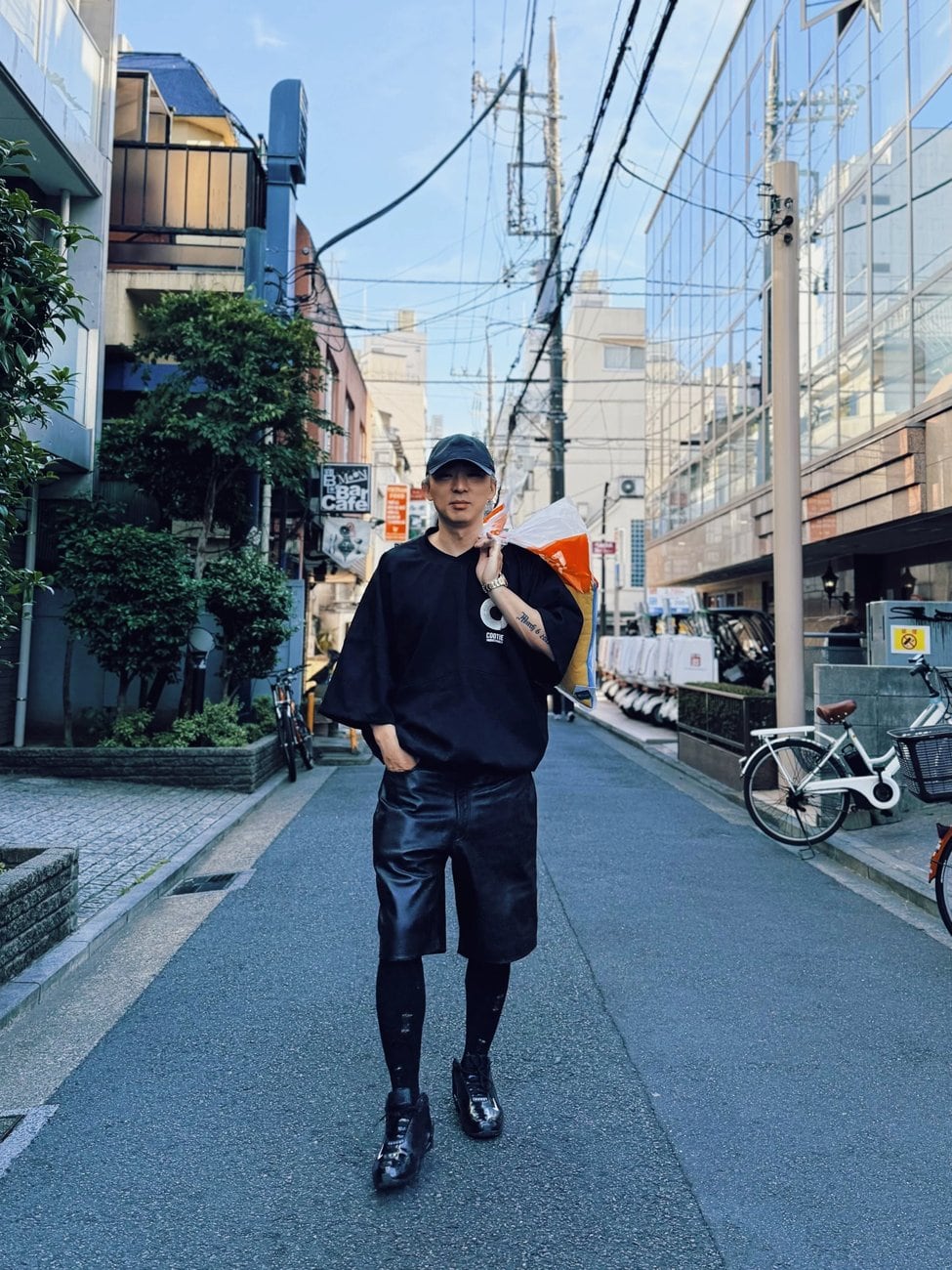 レザーショートパンツ 5ポケット ワイド ストレート 水染め カーフレザー